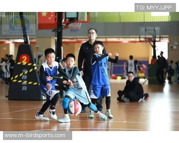 赛后分析北京篮球队与杭州篮球队实力对比及比赛亮点总结